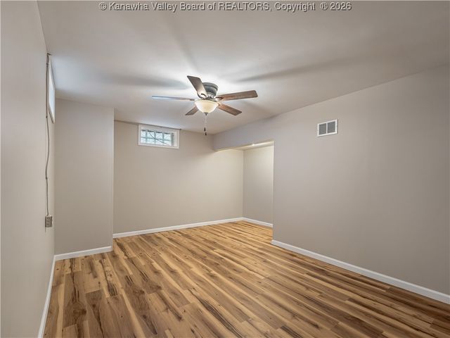 2901 Phillips Street, South Charleston, WV 25303