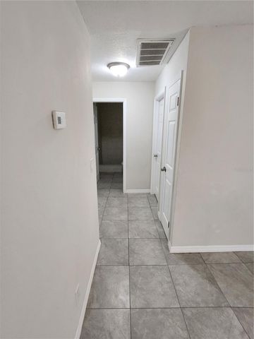 5200 SE 31ST STREET 1-4, Ocala, FL 34480