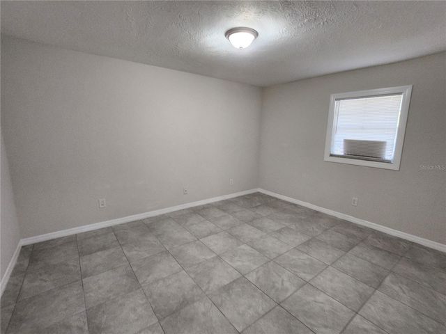 5200 SE 31ST STREET 1-4, Ocala, FL 34480
