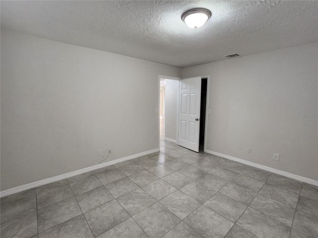 5200 SE 31ST STREET 1-4, Ocala, FL 34480