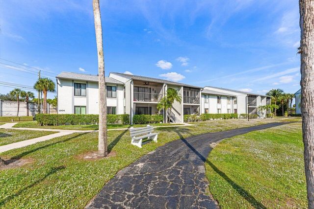 1006 Green Pine Boulevard F1, West Palm Beach, FL 33409