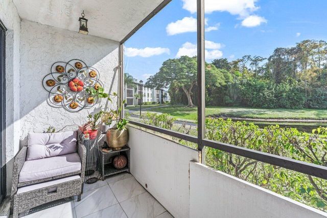 1006 Green Pine Boulevard F1, West Palm Beach, FL 33409