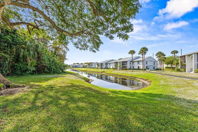 1006 Green Pine Boulevard F1, West Palm Beach, FL 33409