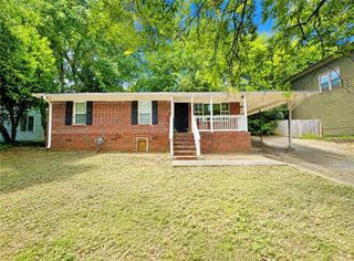 1197 Foster Place NW, Atlanta, GA 30318
