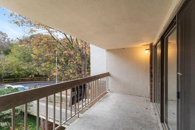 500 Umstead Drive C 304, Chapel Hill, NC 27516