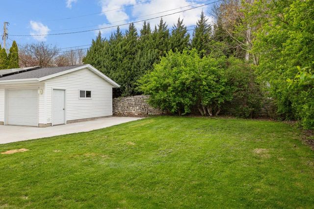 526 Pinetree ROAD, Kohler, WI 53044