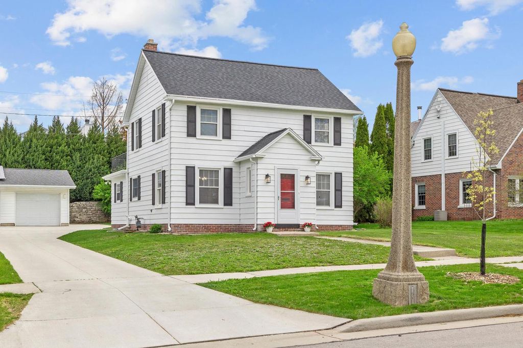 526 Pinetree ROAD, Kohler, WI 53044