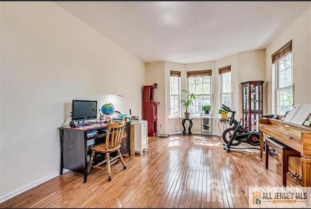 31 Orchid Drive, Plainsboro, NJ 08536