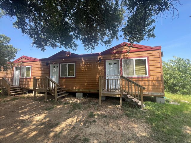 1104 Rorem Avenue, Palacios, TX 77465