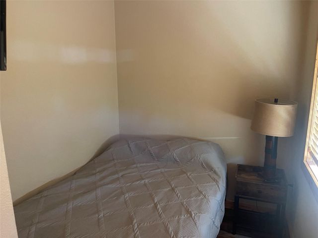 1104 Rorem Avenue, Palacios, TX 77465