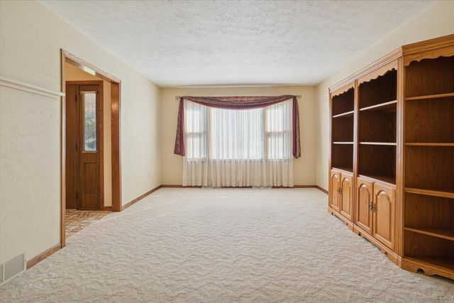 2419 Blanchard Drive, Niles, MI 49120