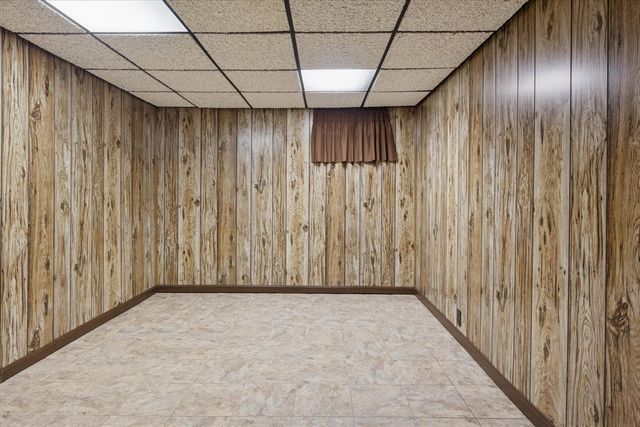 2419 Blanchard Drive, Niles, MI 49120