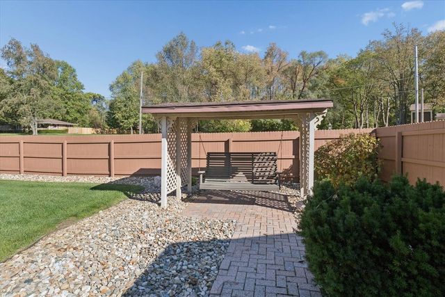 2419 Blanchard Drive, Niles, MI 49120