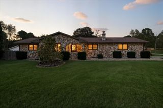 2419 Blanchard Drive, Niles, MI 49120