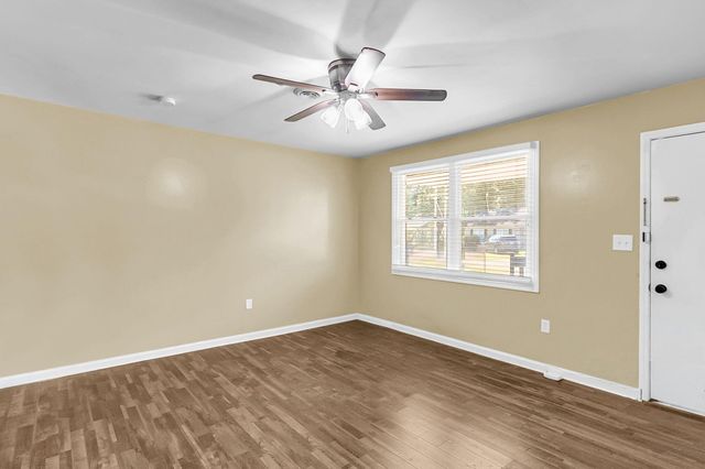 216 Gardenia Street, Summerville, SC 29483