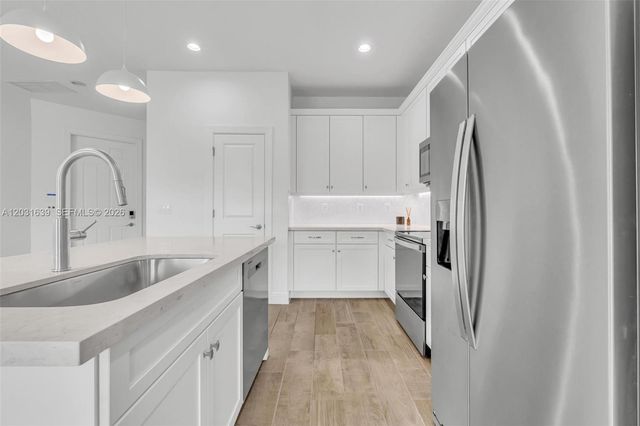 581 Sanderling Circle 581, Deerfield Beach, FL 33442