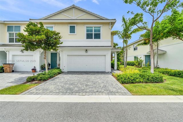 581 Sanderling Circle 581, Deerfield Beach, FL 33442