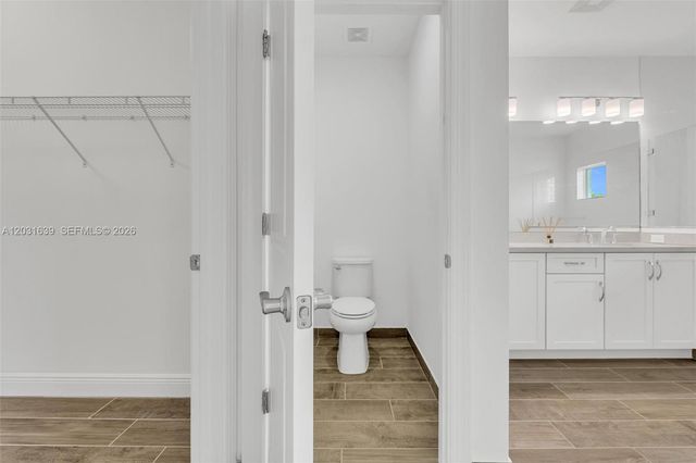 581 Sanderling Circle 581, Deerfield Beach, FL 33442