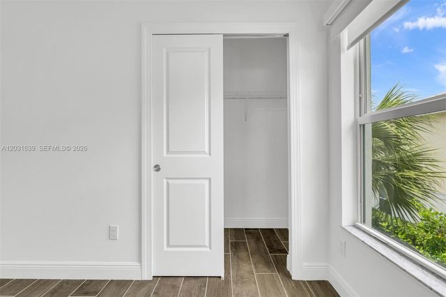 581 Sanderling Circle 581, Deerfield Beach, FL 33442