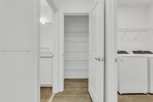 581 Sanderling Circle 581, Deerfield Beach, FL 33442