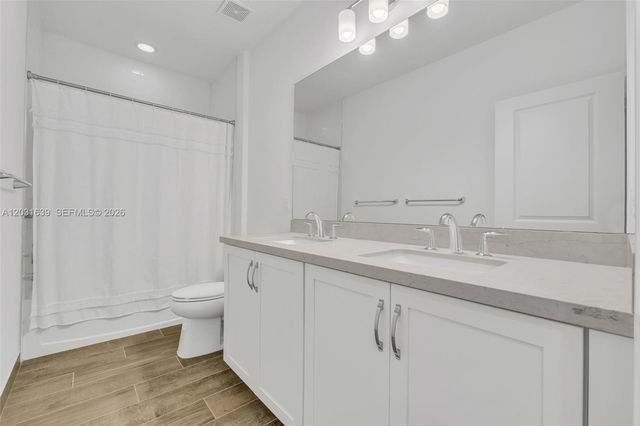 581 Sanderling Circle 581, Deerfield Beach, FL 33442