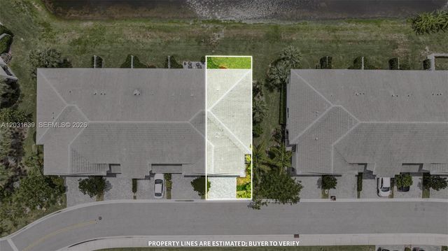 581 Sanderling Circle 581, Deerfield Beach, FL 33442