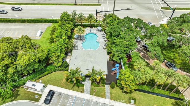 581 Sanderling Circle 581, Deerfield Beach, FL 33442