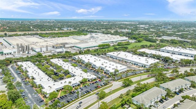 581 Sanderling Circle 581, Deerfield Beach, FL 33442