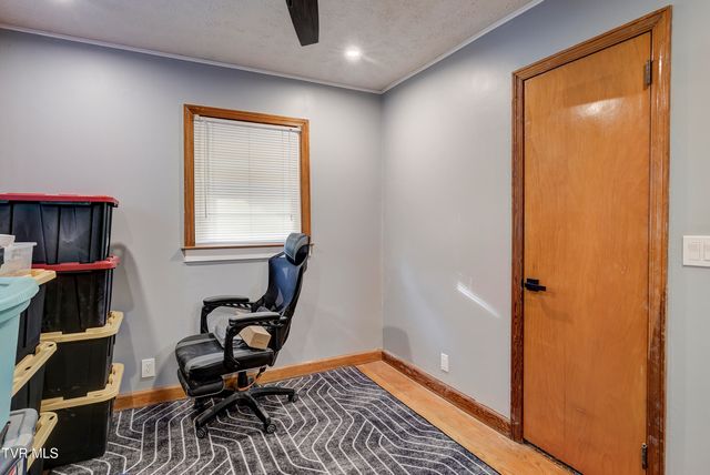 195 Lynn Lane, Johnson City, TN 37604