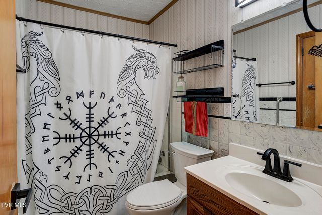 195 Lynn Lane, Johnson City, TN 37604