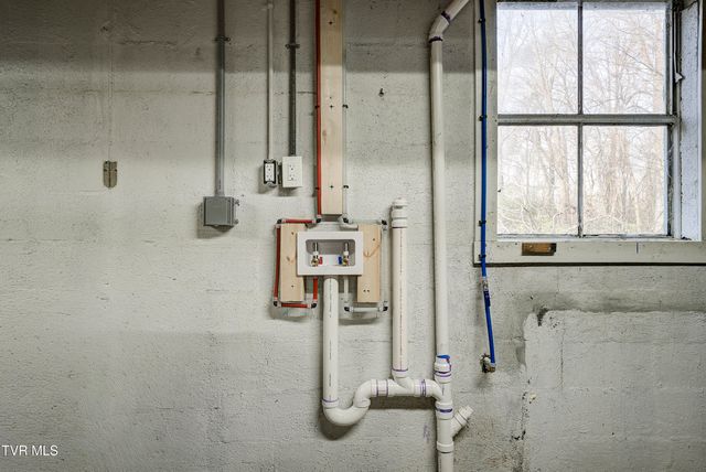 195 Lynn Lane, Johnson City, TN 37604