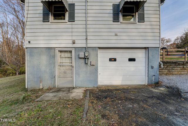 195 Lynn Lane, Johnson City, TN 37604