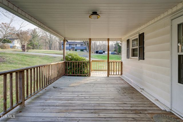 195 Lynn Lane, Johnson City, TN 37604