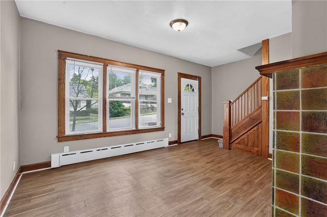 3923 Davis Ave, Munhall, PA 15120