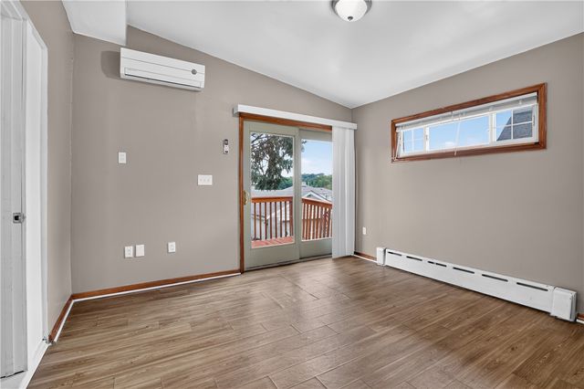 3923 Davis Ave, Munhall, PA 15120