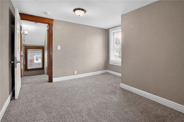 3923 Davis Ave, Munhall, PA 15120