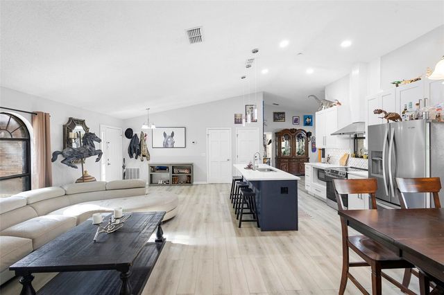 3039 ETTA CIRCLE, Deltona, FL 32738