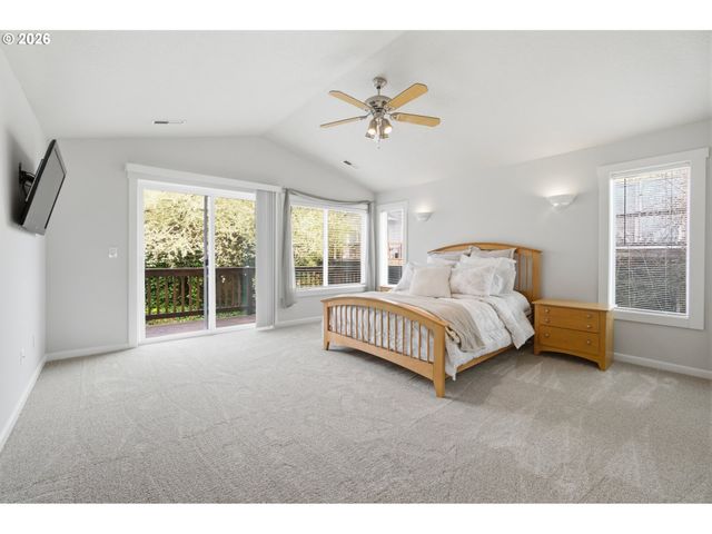 15233 Sw TURNAGAIN Dr, Portland, OR 97224