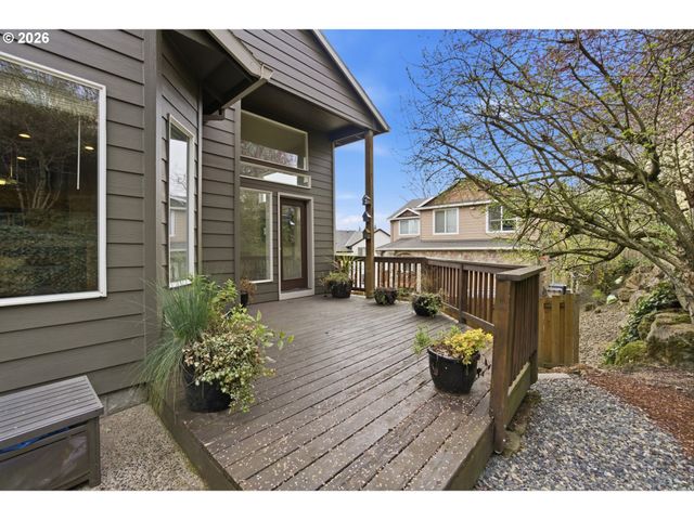 15233 Sw TURNAGAIN Dr, Portland, OR 97224