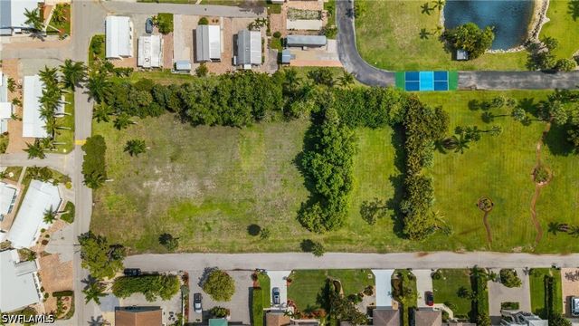 3116 Pine Tree DR, Bonita Springs, FL 34134