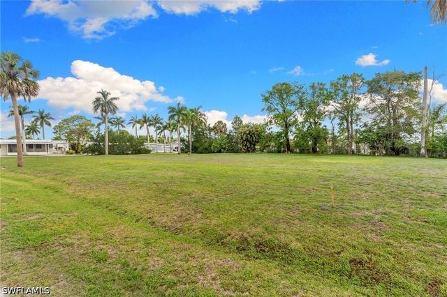 3116 Pine Tree DR, Bonita Springs, FL 34134