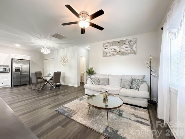 216 Winget Circle, Gastonia, NC 28054