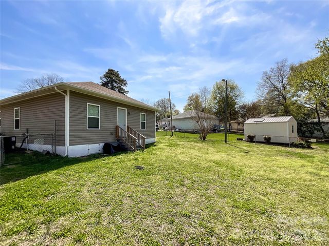 216 Winget Circle, Gastonia, NC 28054