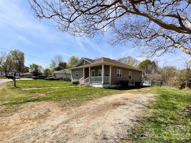 216 Winget Circle, Gastonia, NC 28054