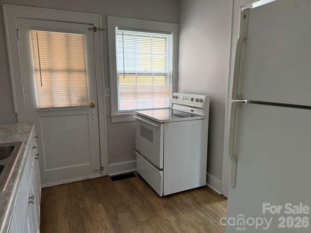 1008 JACKSON Street N, Salisbury, NC 28144