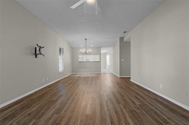 8321 S 84th East Avenue, Tulsa, OK 74133