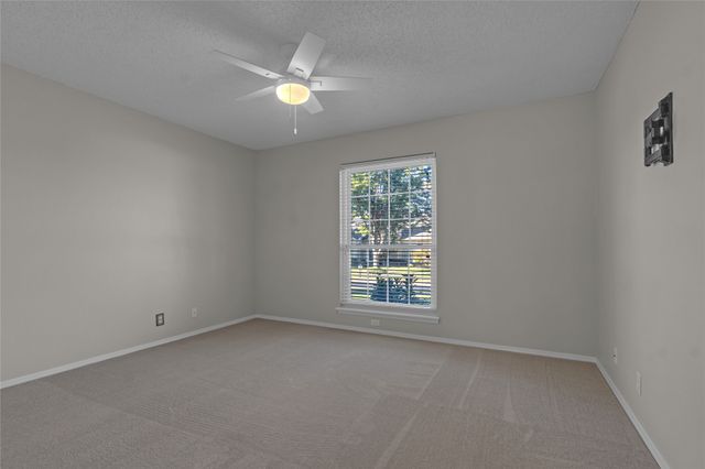 8321 S 84th East Avenue, Tulsa, OK 74133