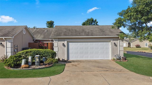 8321 S 84th East Avenue, Tulsa, OK 74133