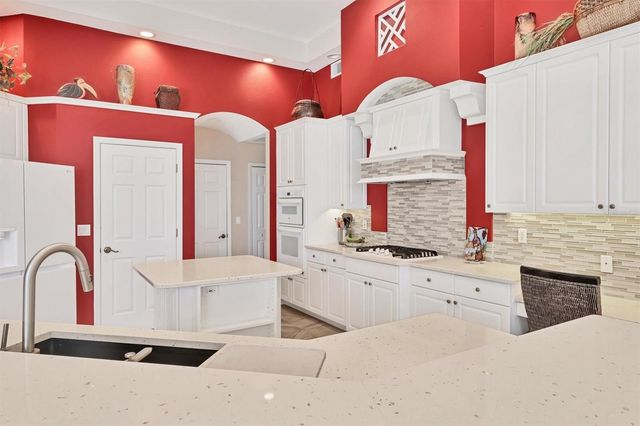 8172 COLLINGWOOD COURT, University Park, FL 34201