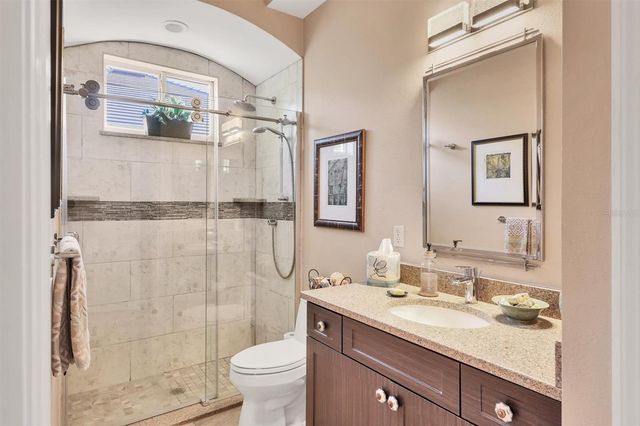 8172 COLLINGWOOD COURT, University Park, FL 34201